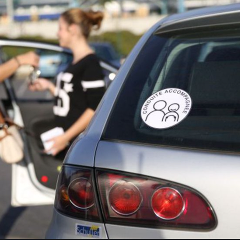 auto école à Paris